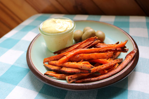 Sweet Potato Fries with Curry Dip